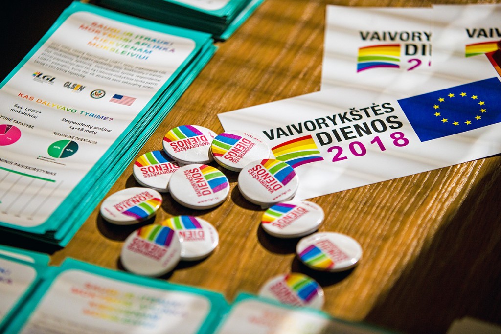 LGL tyrimą pristatantis lankstinukas