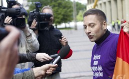 Seksualinių mažumų eitynių organizatoriai apskundė teismui draudimą žygiuoti Gedimino prospektu 09-2012 vaivorykštės dienos(9b)