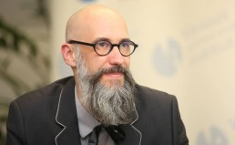 Lengvas sutrikimas, šiek tiek pasišlykštėjimo ir socialinė izoliacija – Lietuvos gyventojų požiūris į LGBT žmones ir smurtą jų atžvilgiu