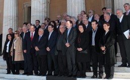 Mr_Tsipras_and_members_of_the_new_Greek_government_pose_outside