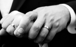 gay-wedding-rings-marriage-hands_640x345_acf_cropped