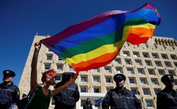 Dėl homoseksualumo persekiotiems čečėnams suteiktas prieglobstis Lietuvoje lrt