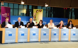 Prasideda Europos Parlamento rinkimų kampanija „Be neapykantos“ neapykantos kampanija