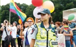 Lietuvos komisariatams išplatintas leidinys apie neapykantos nusikaltimus