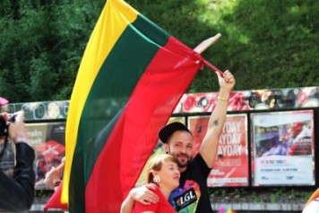 resize_400x290_tomas_asm_alb