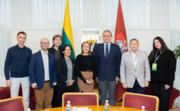 Lygybės stiprinimas: LGL ir partneriai susitiko su Seimo Žmogaus teisių komiteto pirmininku Laurynu Šedvydžiu