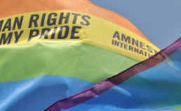 Gay couple opened their home to 24 refugees 2015-11-09