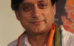 India politician launches petition to end anti-gay law 2015-12-31