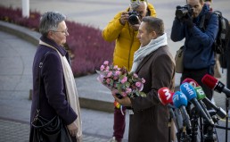 A Support Campaign for Mother of LGBT Person Held at the Presidential Palace