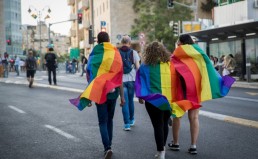 LGBT activists slam Skvernelis’ initiative to award Kaczynski