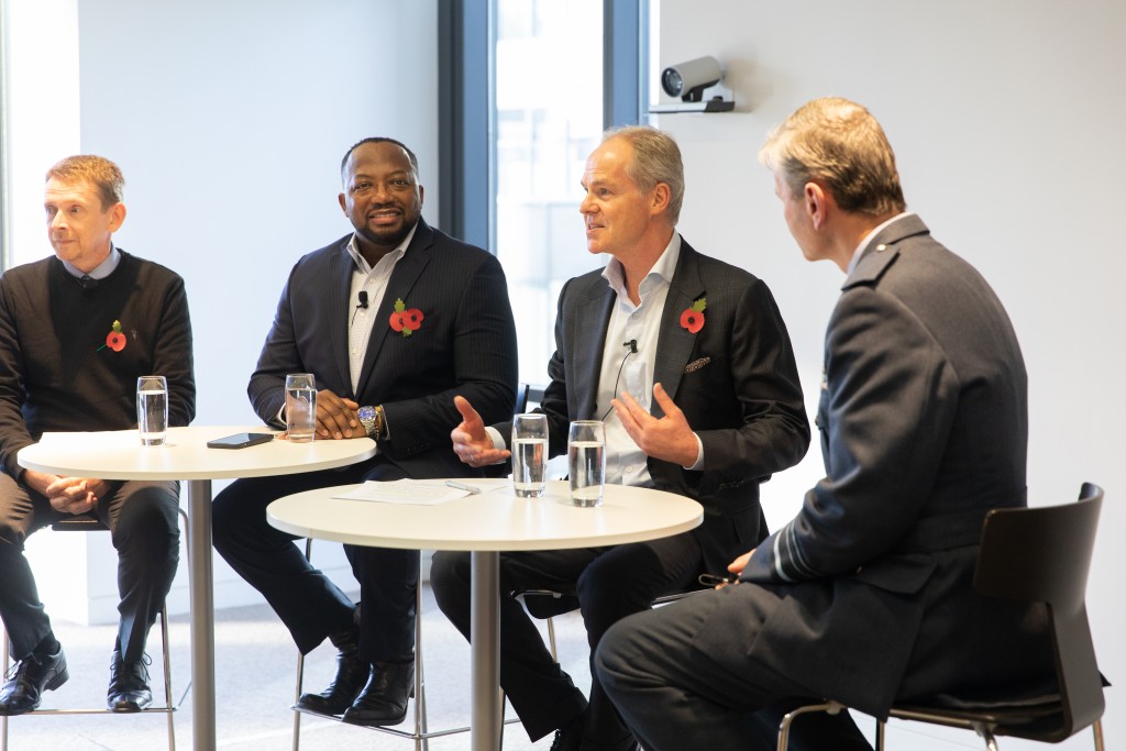 VBRGAndrewTurnerMoodys(5of49)